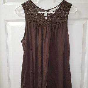 Size 18/20 brown tank